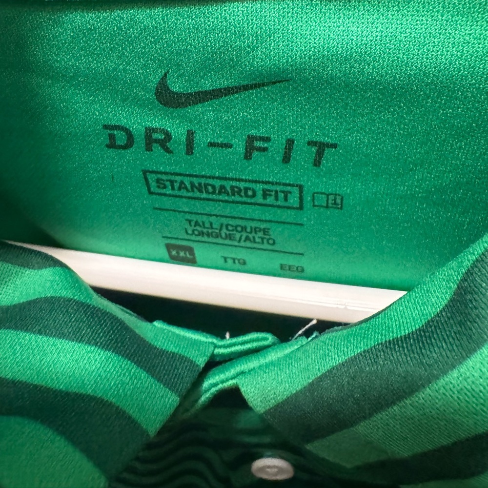 Almost new nike xxlt tall 2xlt polo
